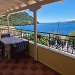 Aparthotel Eptanisa Mikros Gialos