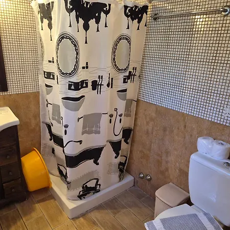 Eptanisa 3* Mikros Gialos