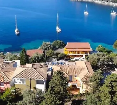 Eptanisa Aparthotel Mikros Gialos