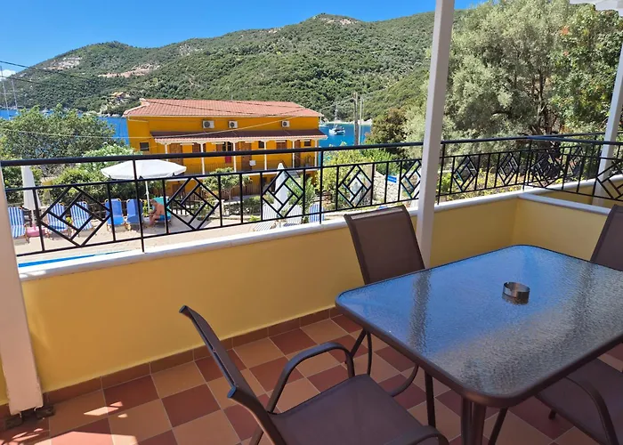 Eptanisa Hotel de apartamente 3*