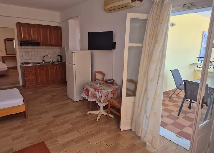 Eptanisa Hotel de apartamente 3*