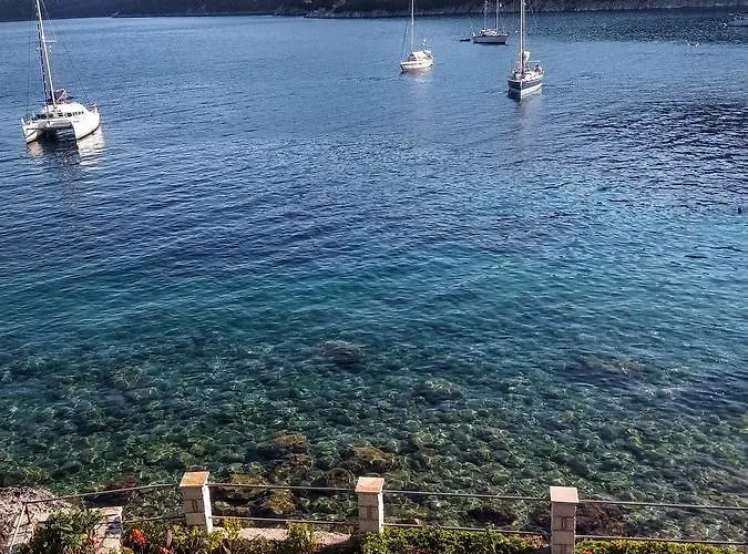 Hotel de apartamente Eptanisa